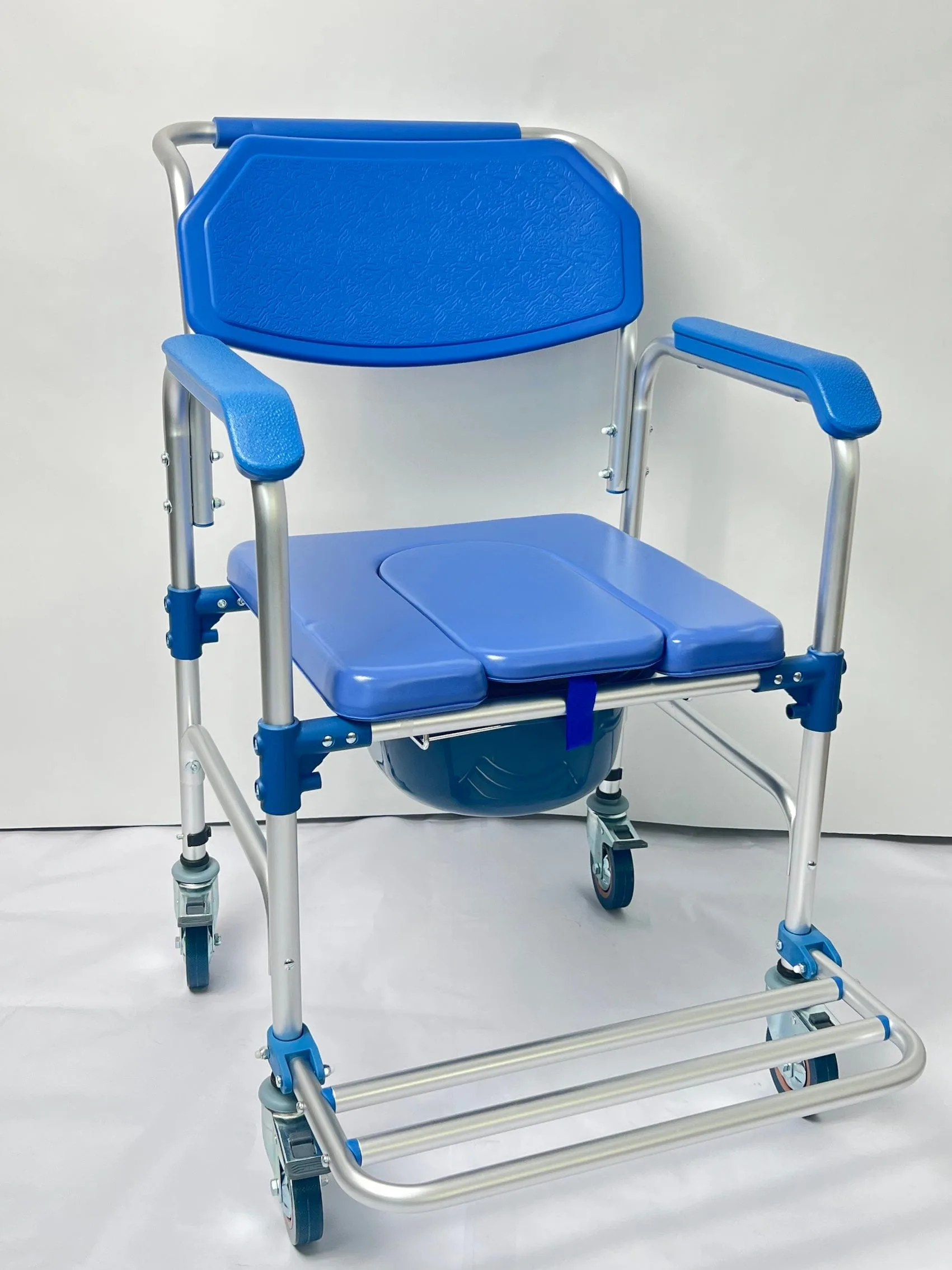 Ghế đẩy vệ sinh đa năng GBM - 017