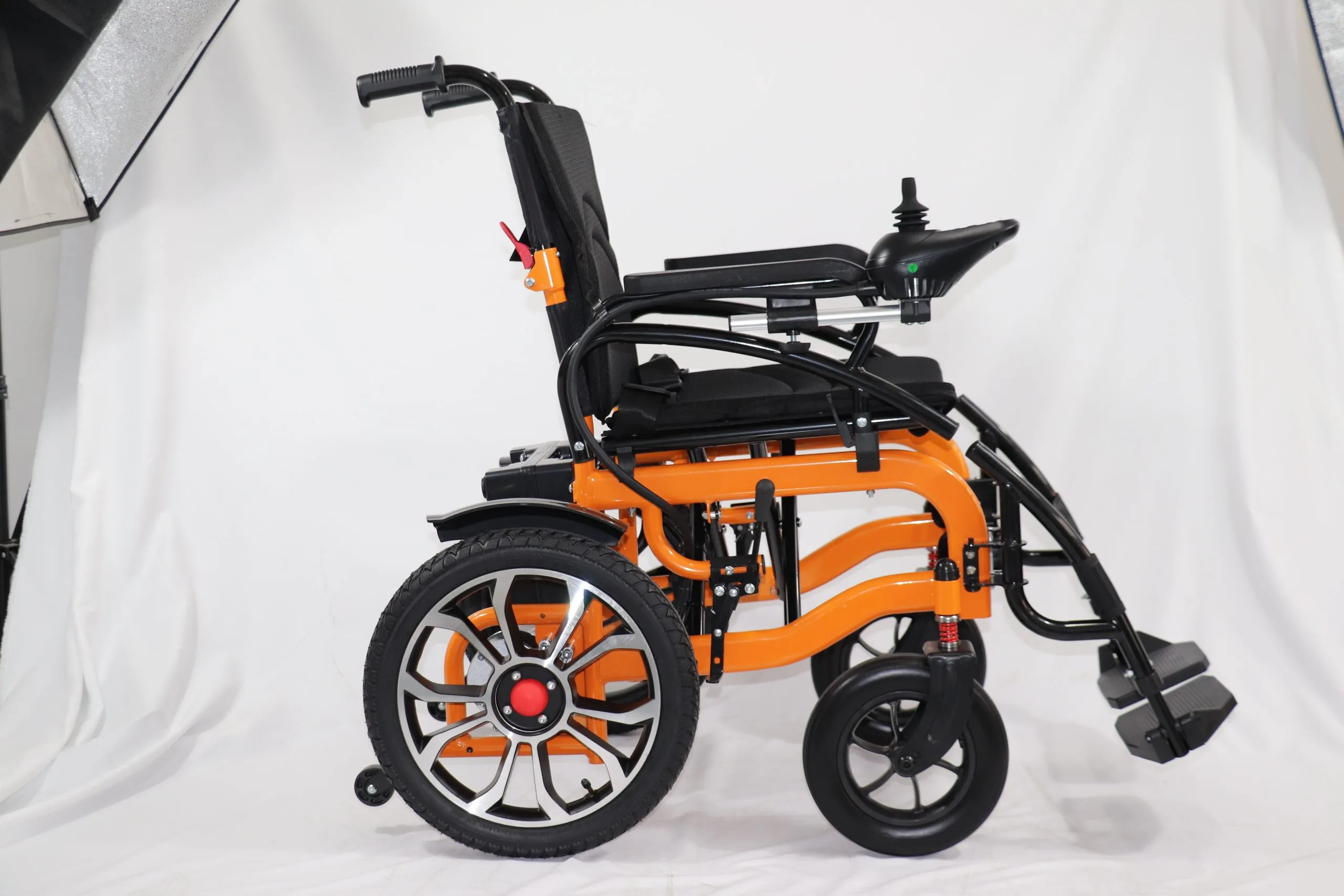 XE LĂN ĐIỆN CAO CẤP TAMA 16A XE LĂN ĐIỆN CAO CẤP TAMA 16A