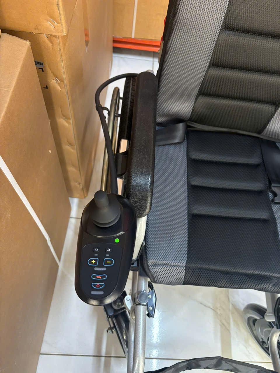 XE LĂN ĐIỆN CAO CẤP TAMA 24B VÀNH ĐÚC BÁNH ĐẶC XE LĂN ĐIỆN CAO CẤP TAMA 24B VÀNH ĐÚC BÁNH ĐẶC