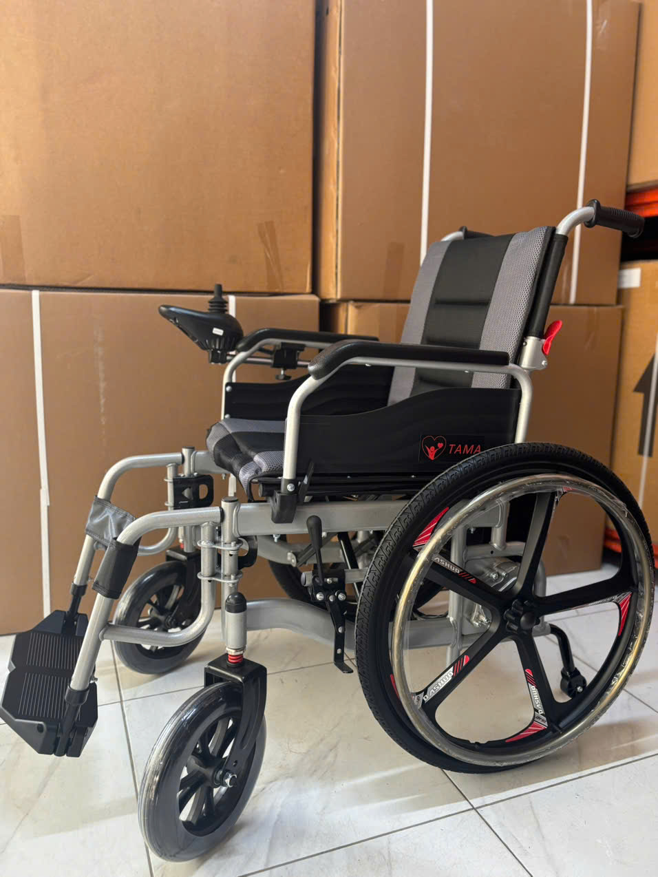 XE LĂN ĐIỆN CAO CẤP TAMA 24B VÀNH ĐÚC BÁNH ĐẶC XE LĂN ĐIỆN CAO CẤP TAMA 24B VÀNH ĐÚC BÁNH ĐẶC