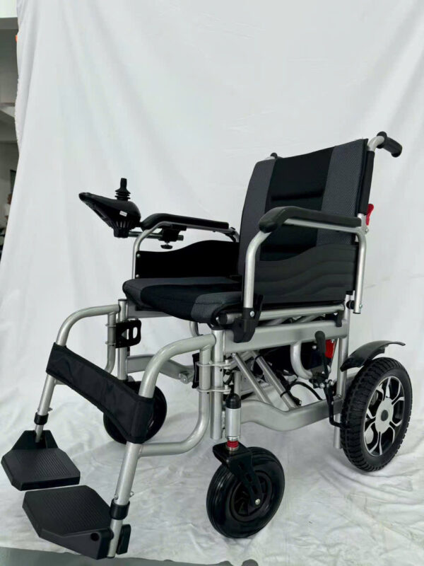 XE LĂN ĐIỆN SIÊU GỌN NHẸ 16KG TAMA 6000 MANG LÊN MÁY BAY
