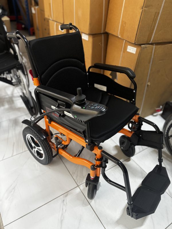 Xe lăn điện cao cấp Tama 12B khung màu cam