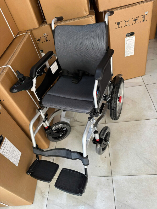 Xe lăn điện Jerry 1801X