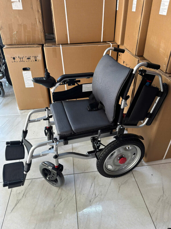 Xe lăn điện Jerry 1801X